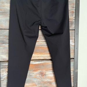 Zella black leggings